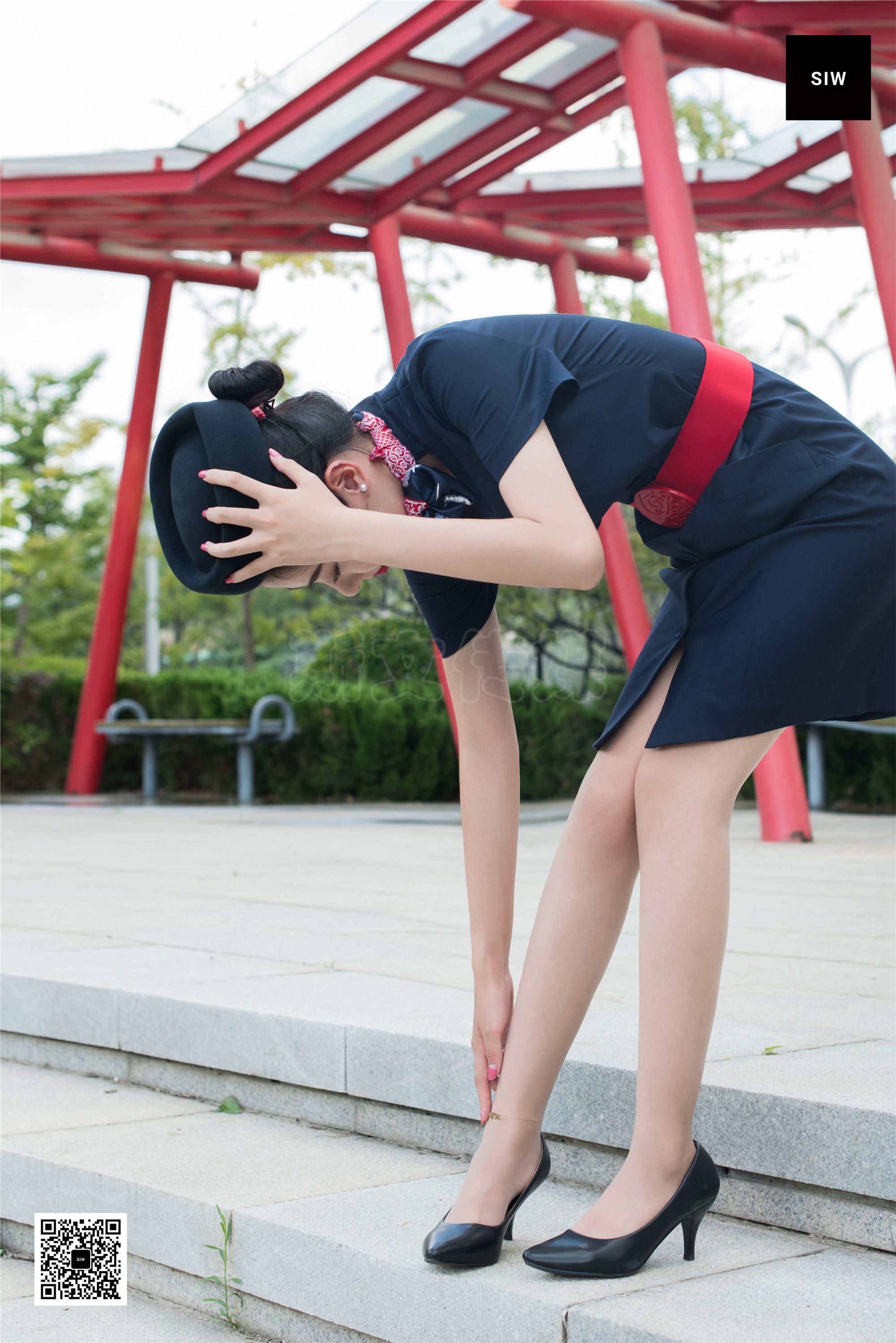 SIW斯文传媒 VOL.002 最美空乘PK-龙哥